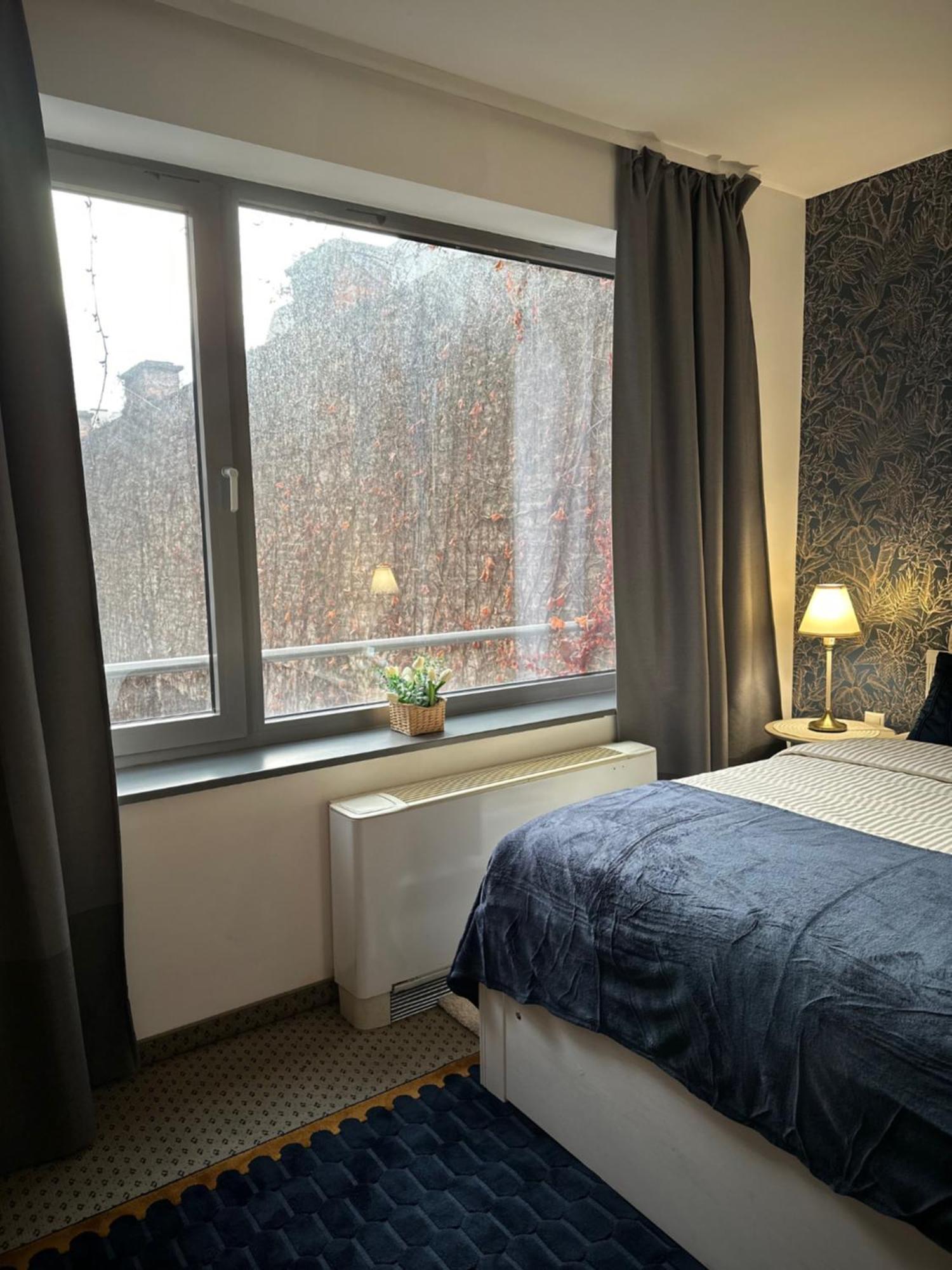 Wellness By The Opera Apartment