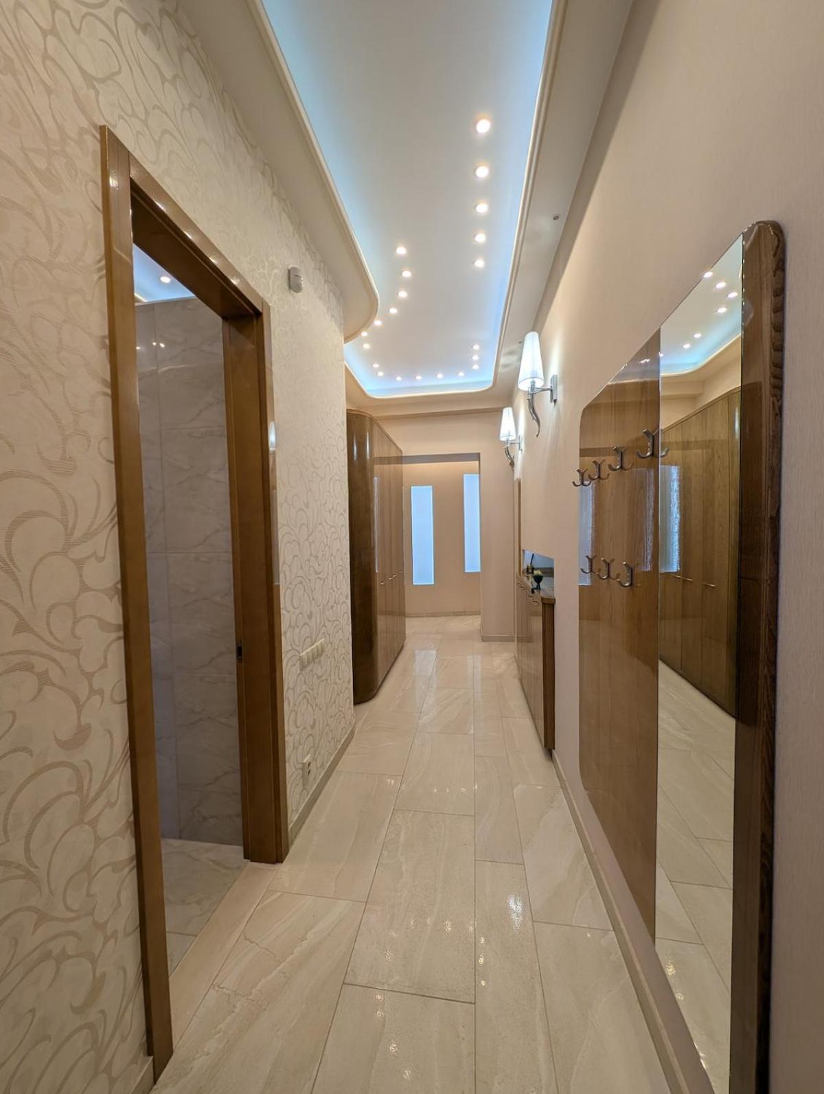 Heart Of Downtown Luxury Condo, Private Spa, Cinema, Patio Appartement