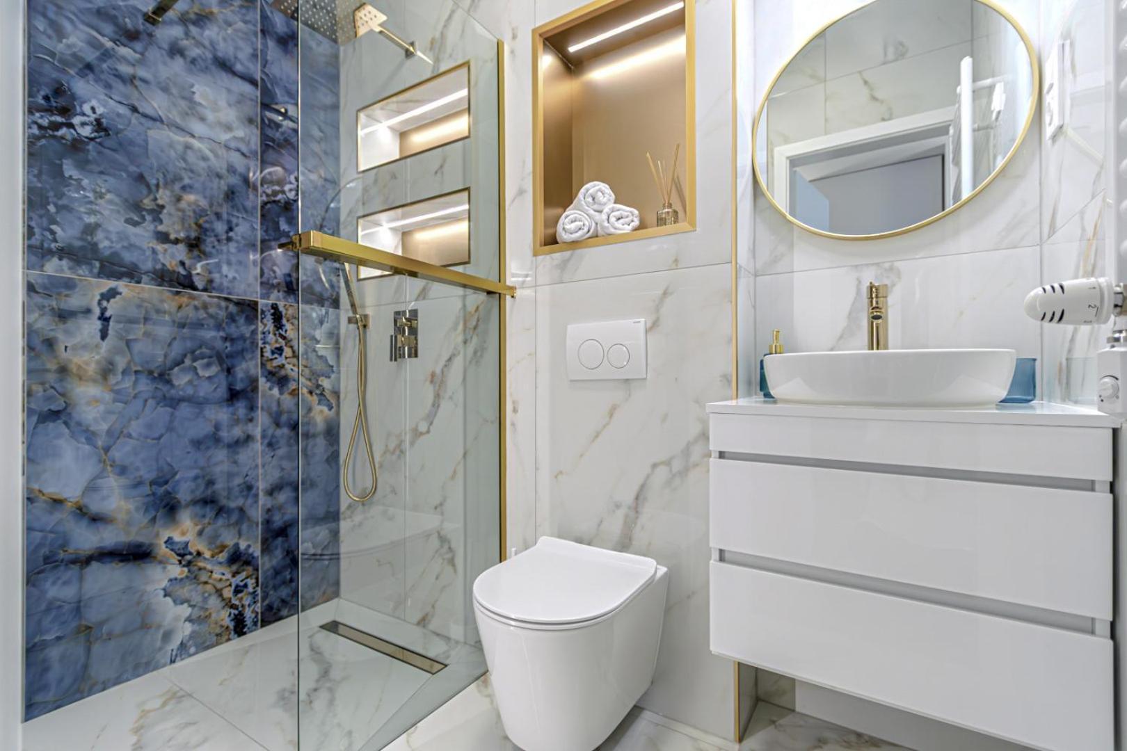 Apartment Dioro Luxury Budapest- Steps From The Danube ,free Parking Budapest