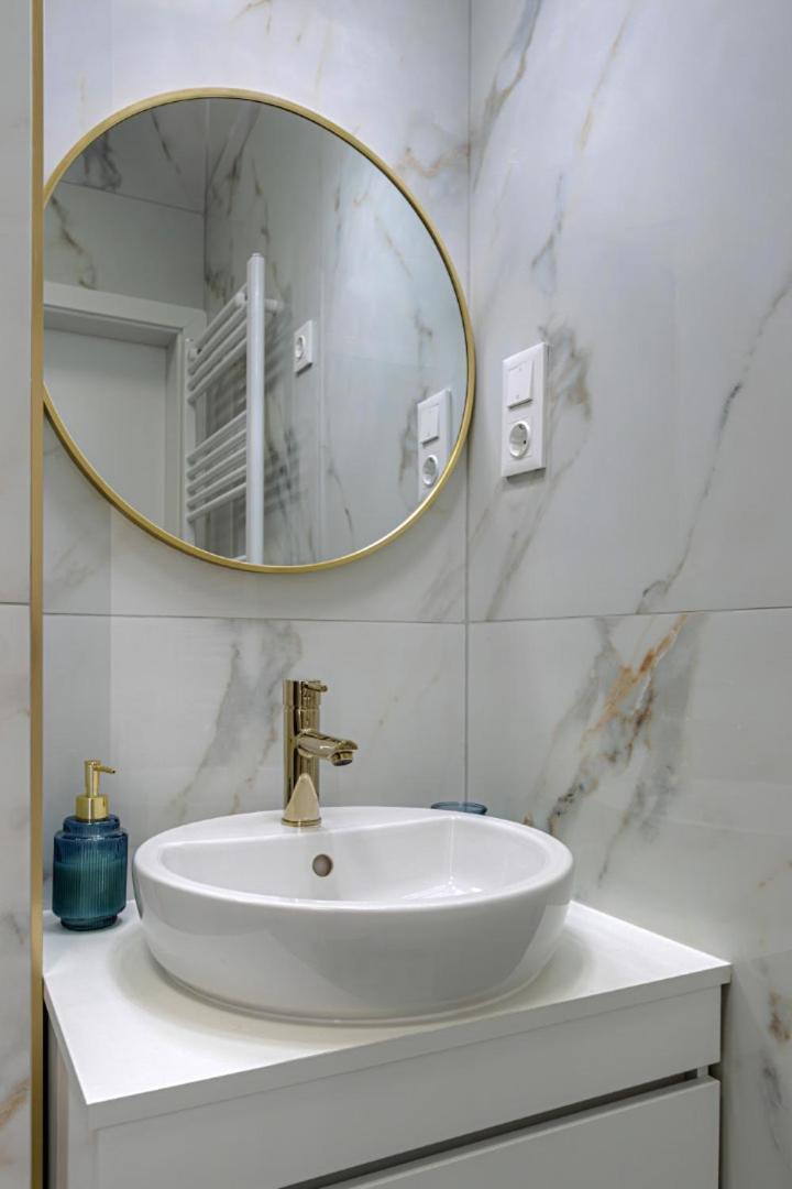 Dioro Luxury Budapest- Steps From The Danube ,free Parking *