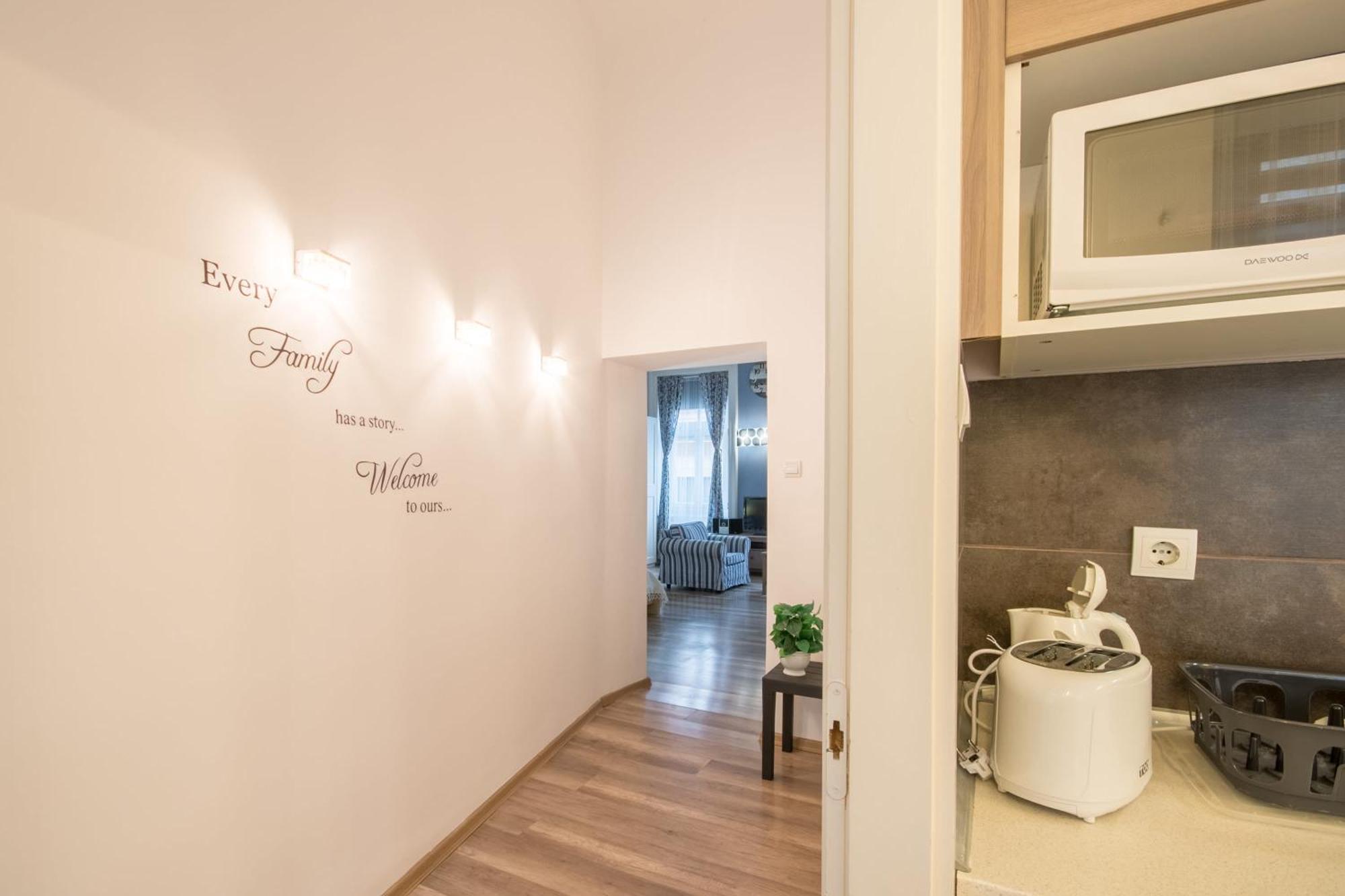 Ultra - Spacious - Noice Apartmán