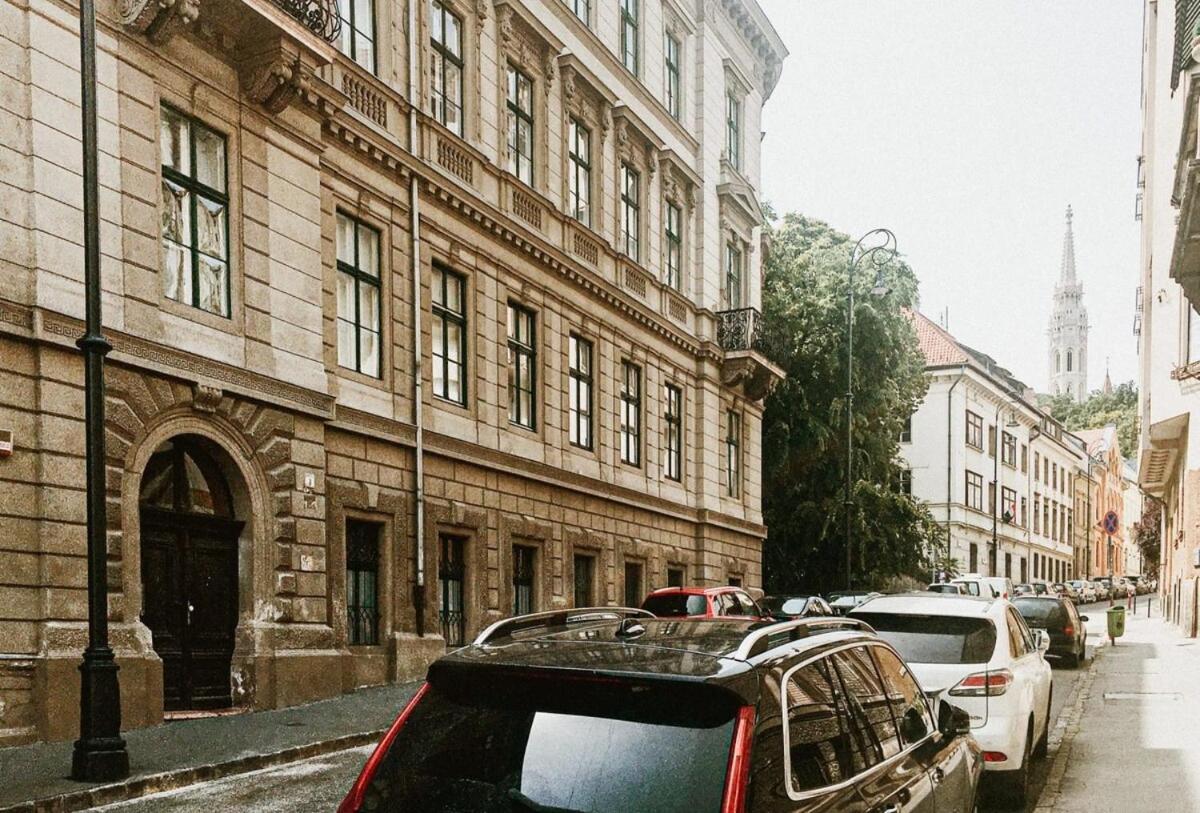 Modern At The Castle Budapest
