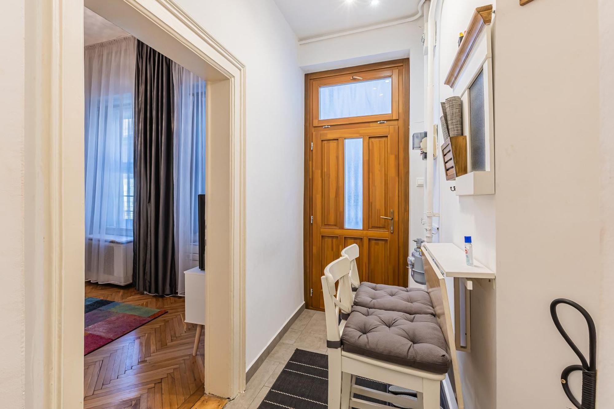 Opera Loft *