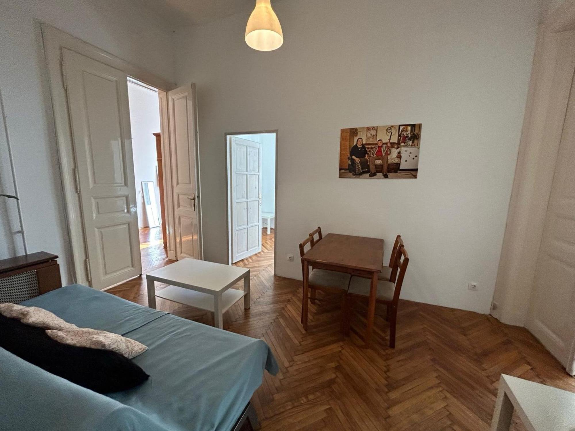 5 * Budapest