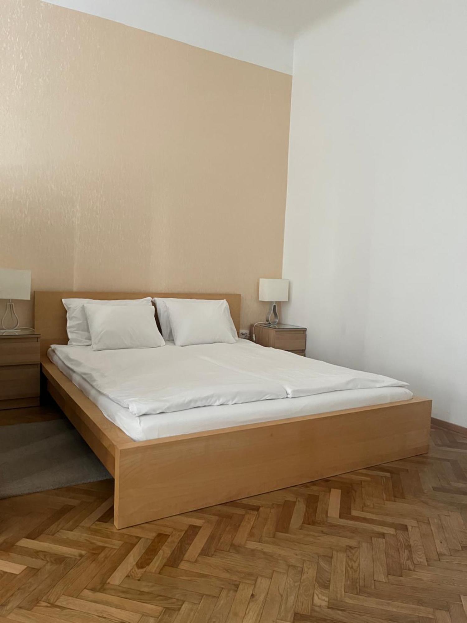 Center View Optional Garage Apartamento Budapest