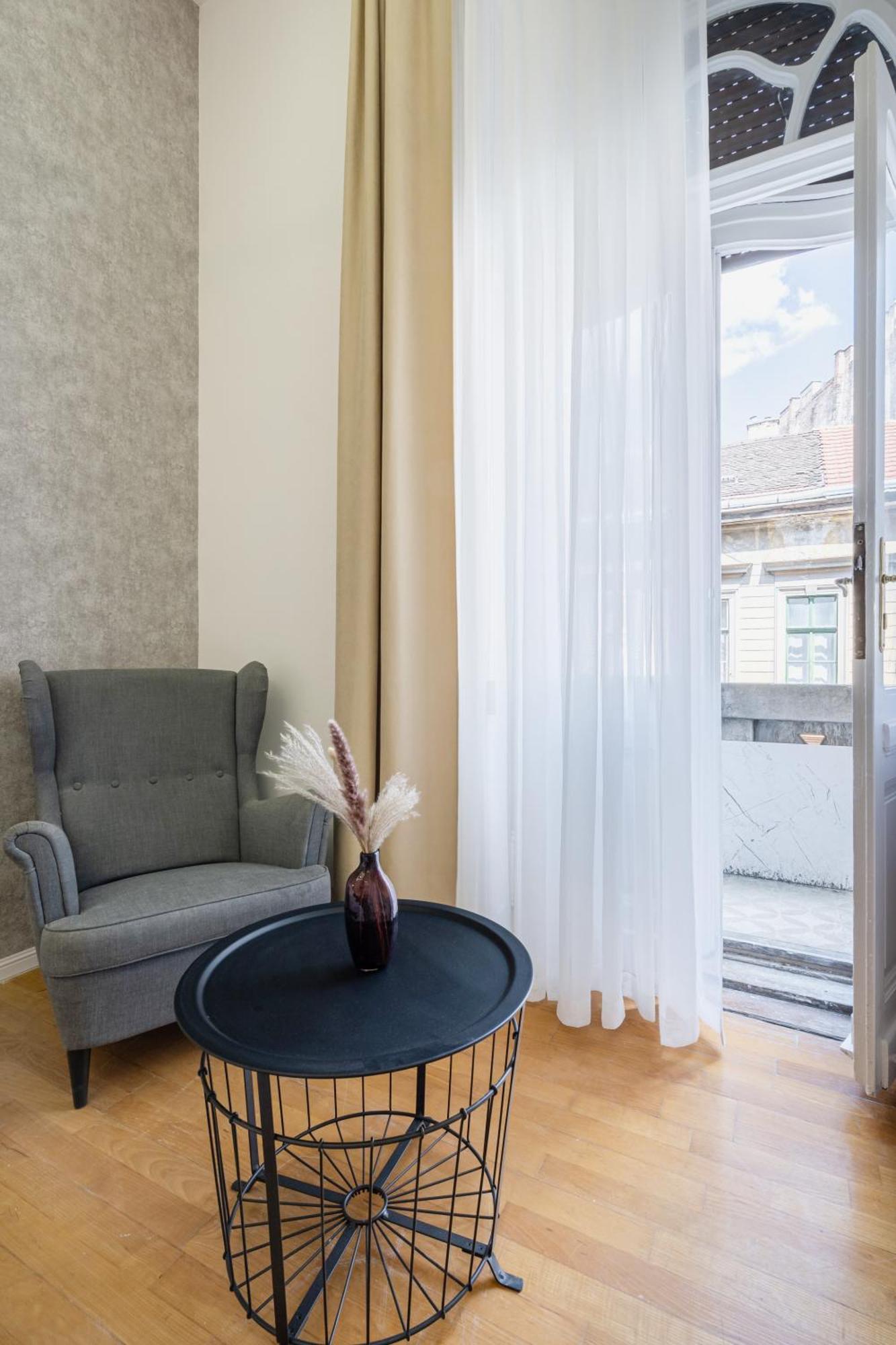 Apartamento Crystal Cove 2-bdr Budapest