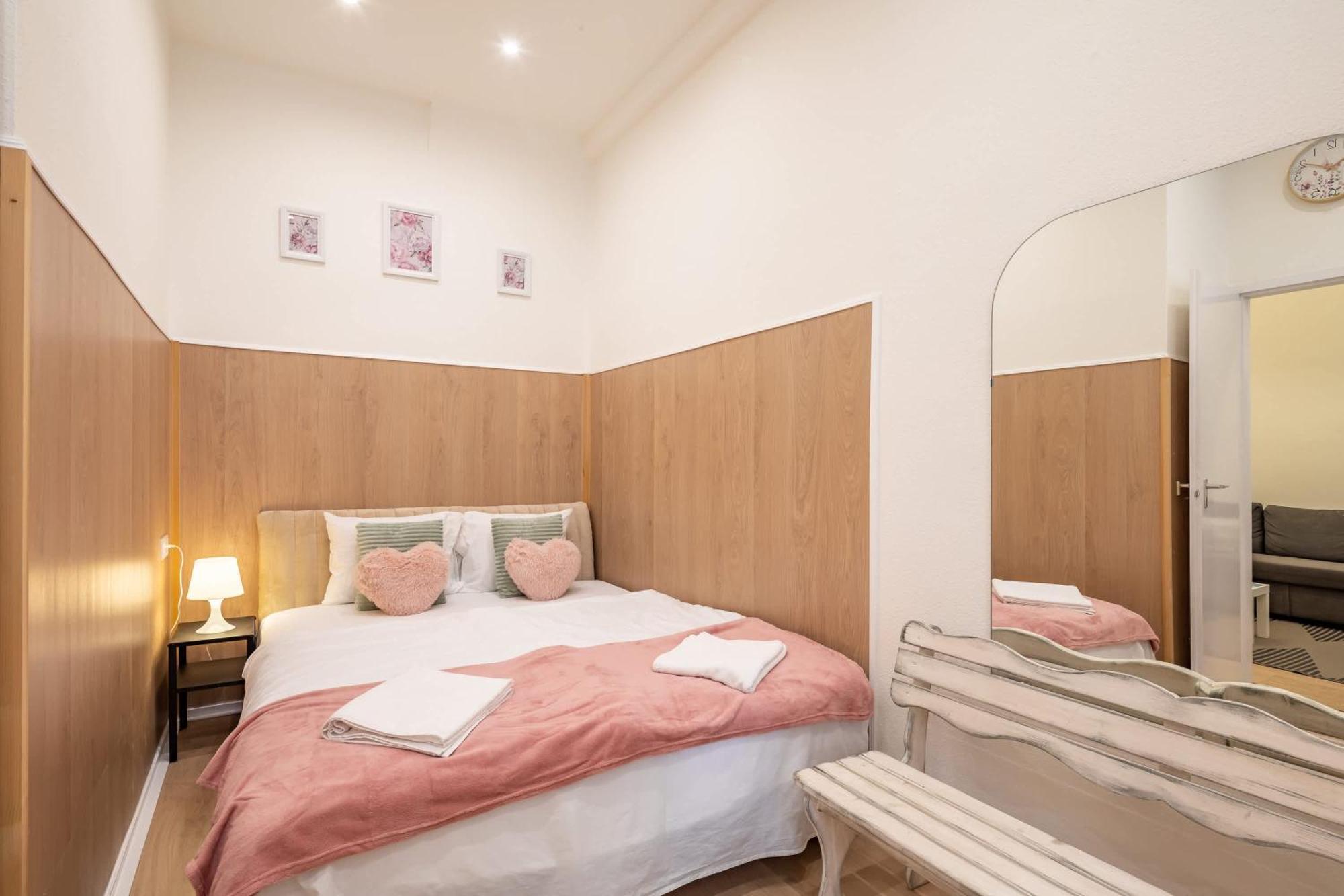 Ultra - Easy Apartament *