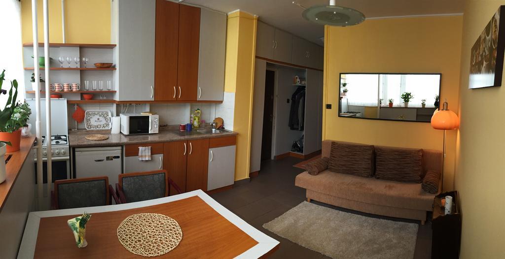 Karpat-garam Apartman Appartamento *