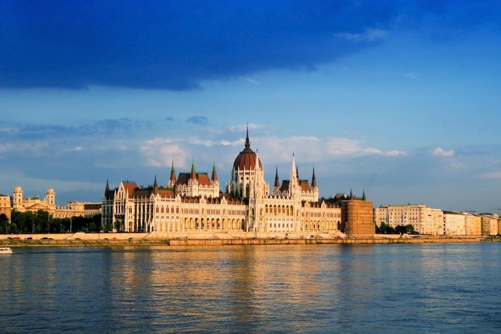 Rubin Wellness & Conference Budapest