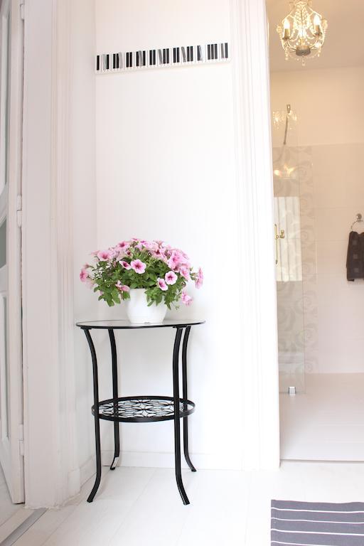 Pink Parrot Appartement *