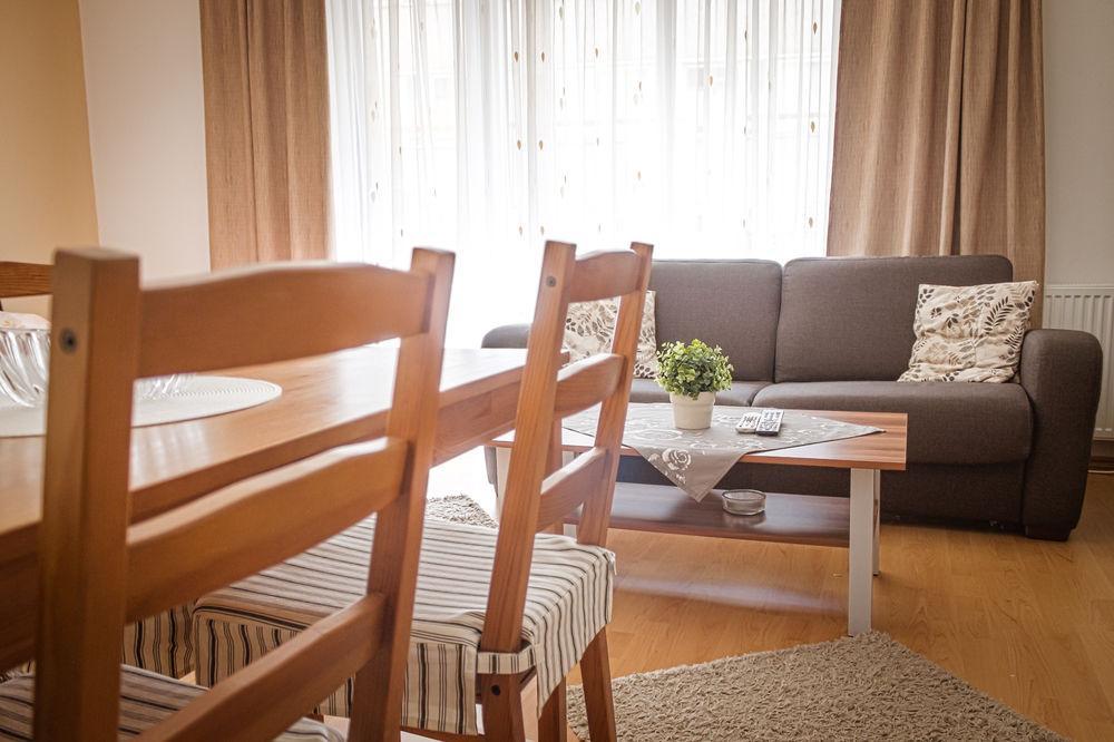 Dnd, Kun Apartments, Keleti Railway Station Apartahotel 3*