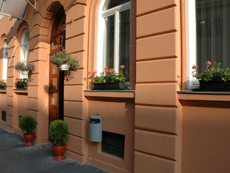 Szálloda Star