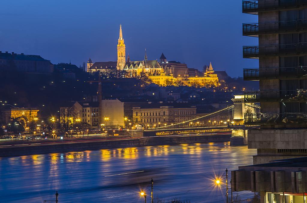 Danube Pest-side *