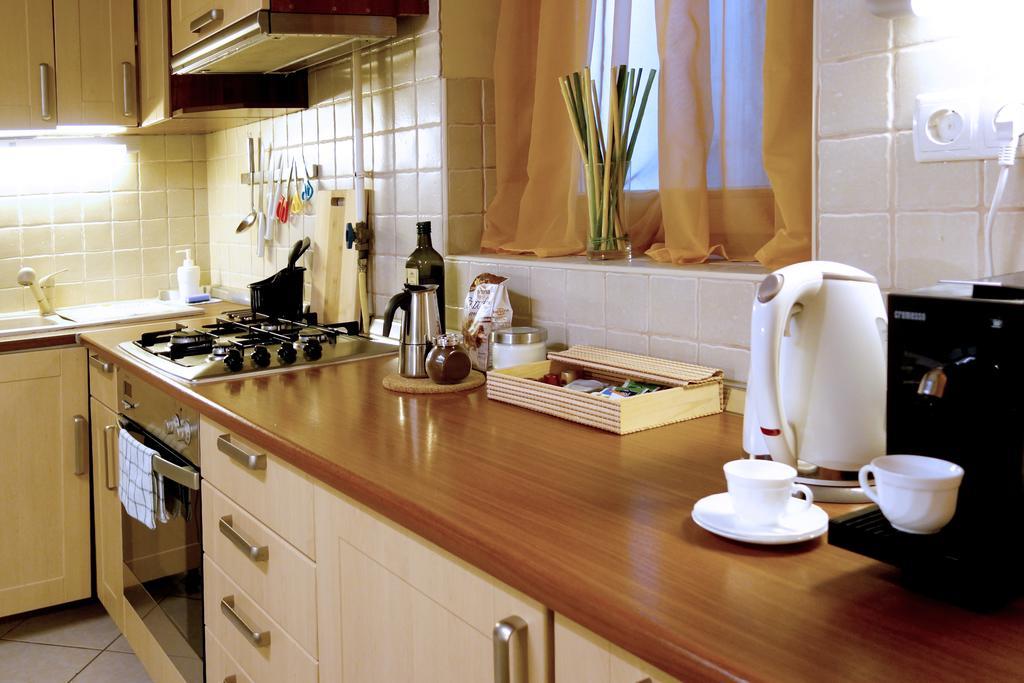 Vivid Rozsa Apartment *