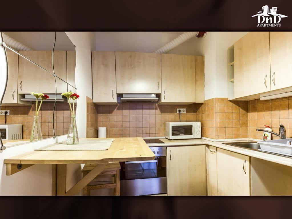 Dnd, Kun Apartments, Keleti Railway Station Budapest