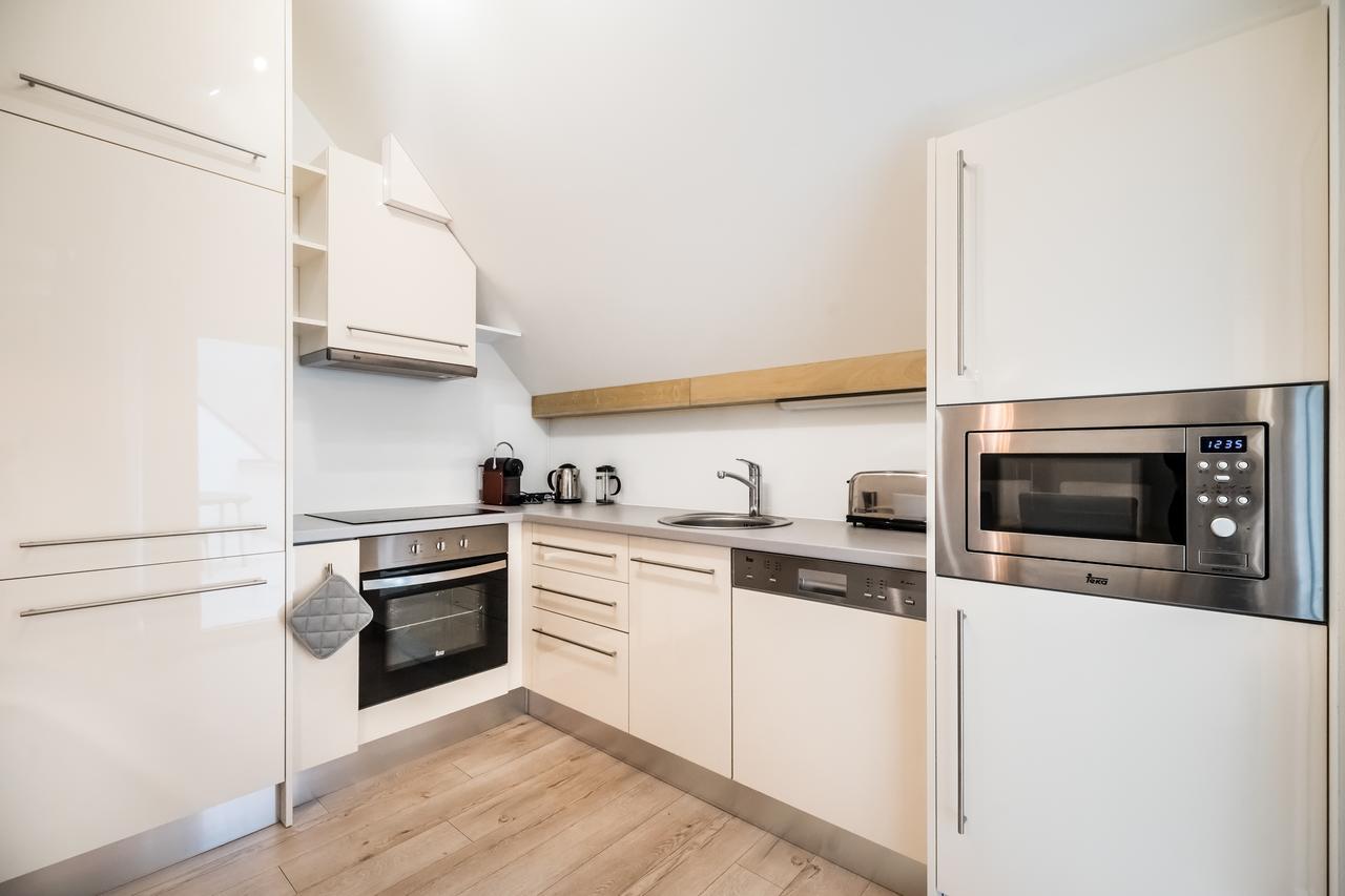 Appartamento The Lion's Loft - 4br & 3ba - Terrace - Ac Budapest