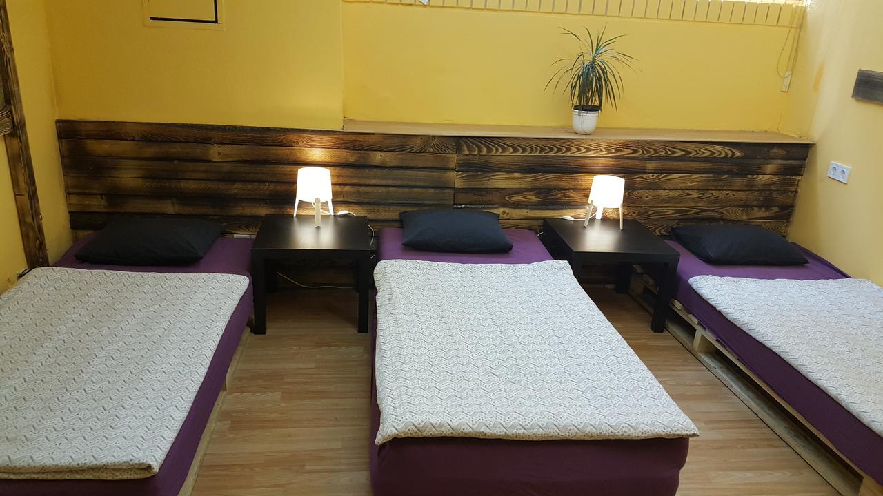 Krudy12 Hostal *