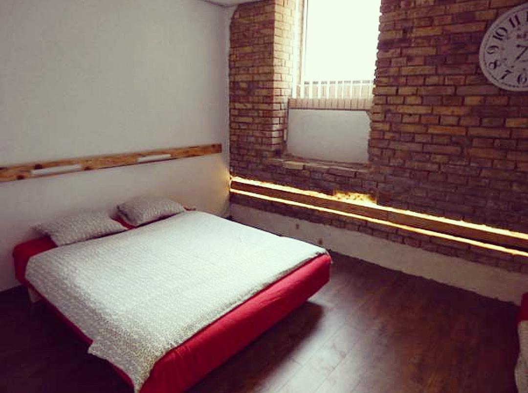 Hostal Krudy12 *