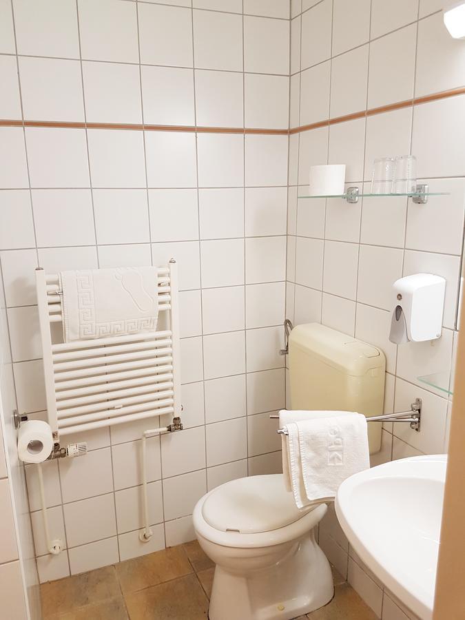 Pest Hotel 3*