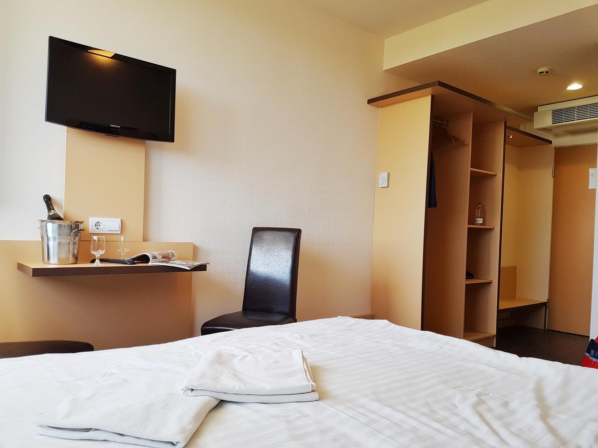 Pest Hotel 3*