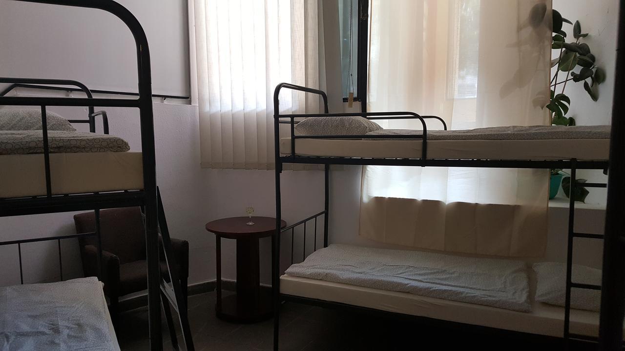 Krudy12 Hostal *