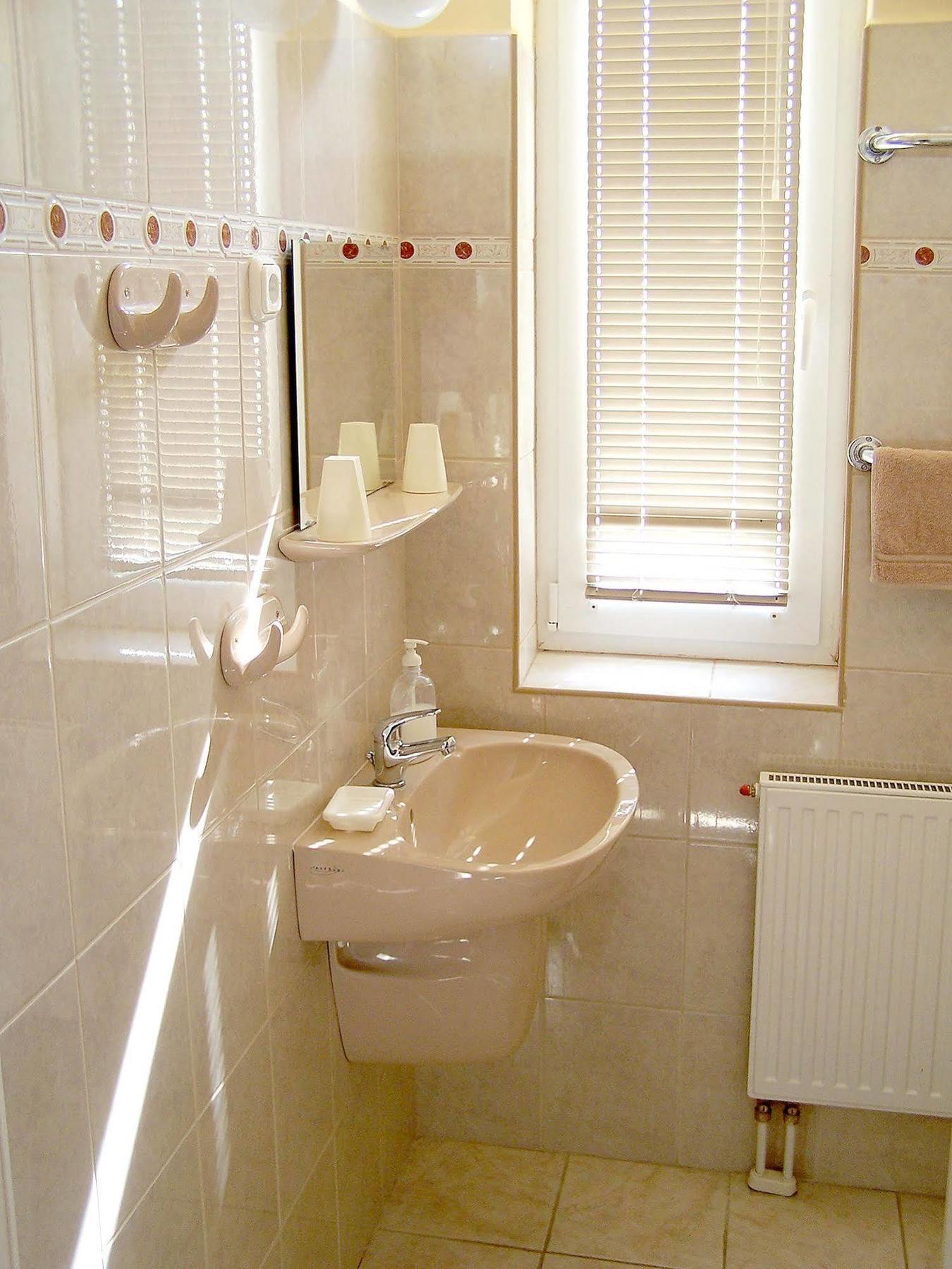 Irini Panzio Guest house 2*