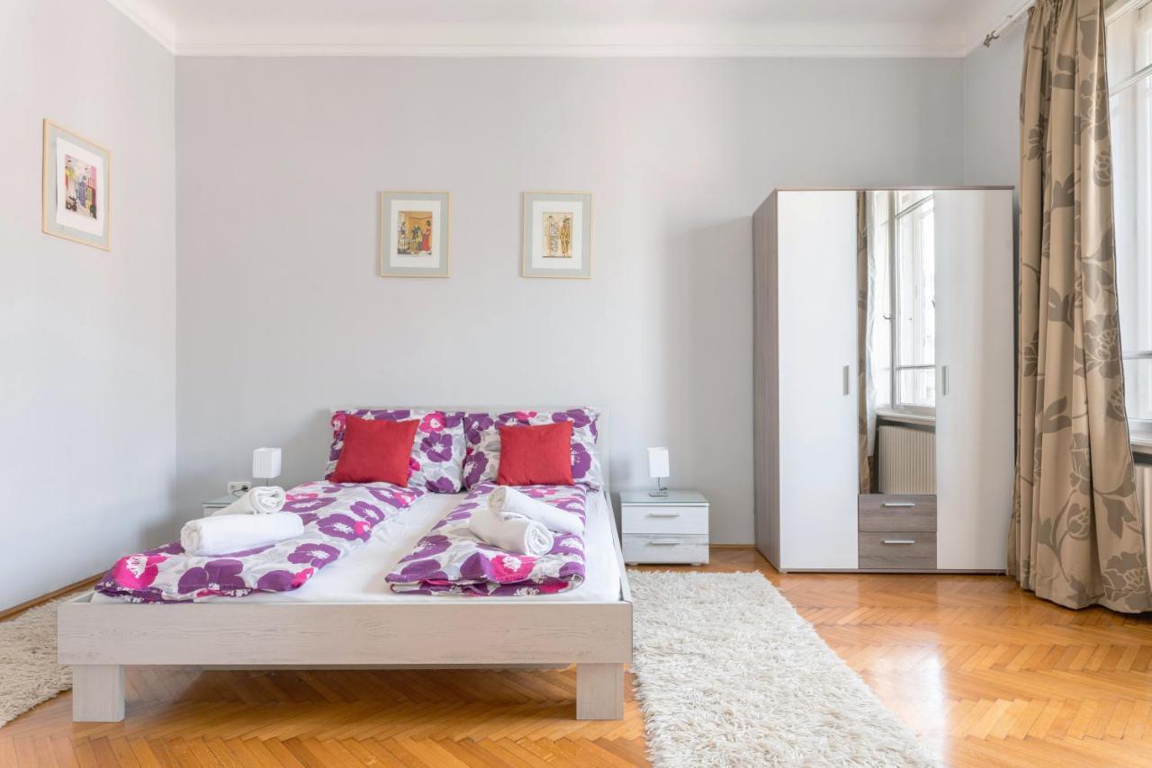 Parkside * Budapest
