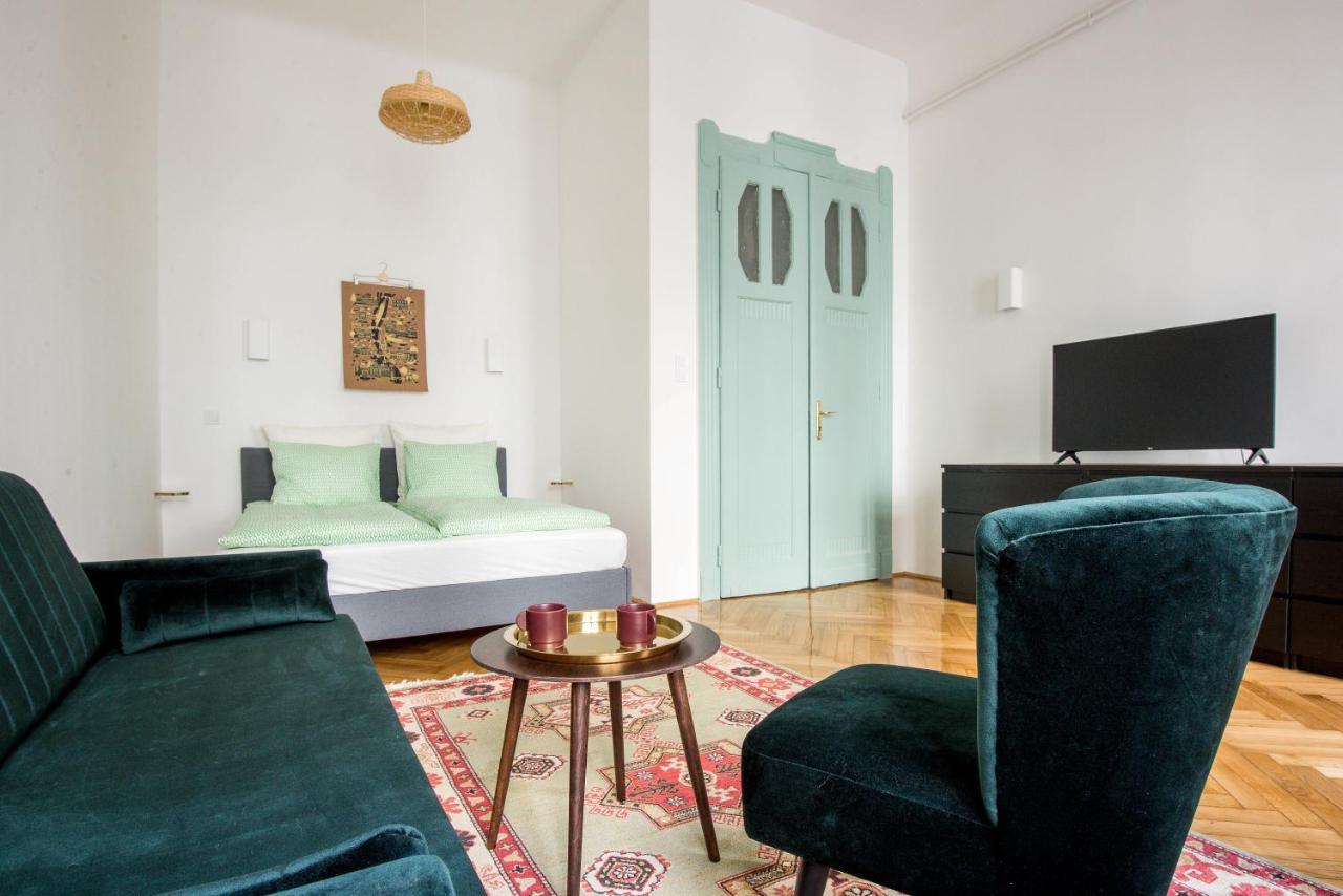 Lonyay Design Apartament *