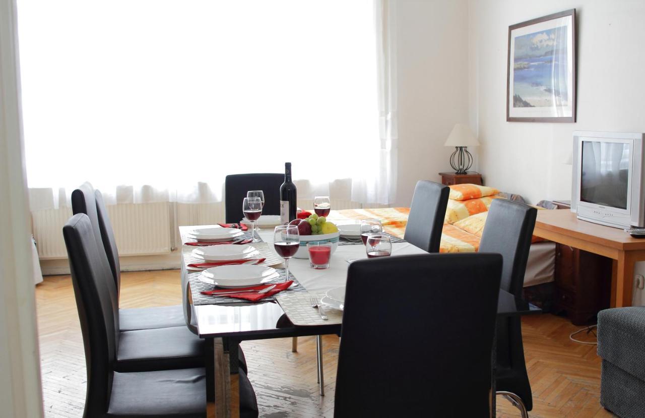 Apartament Blue Rose *