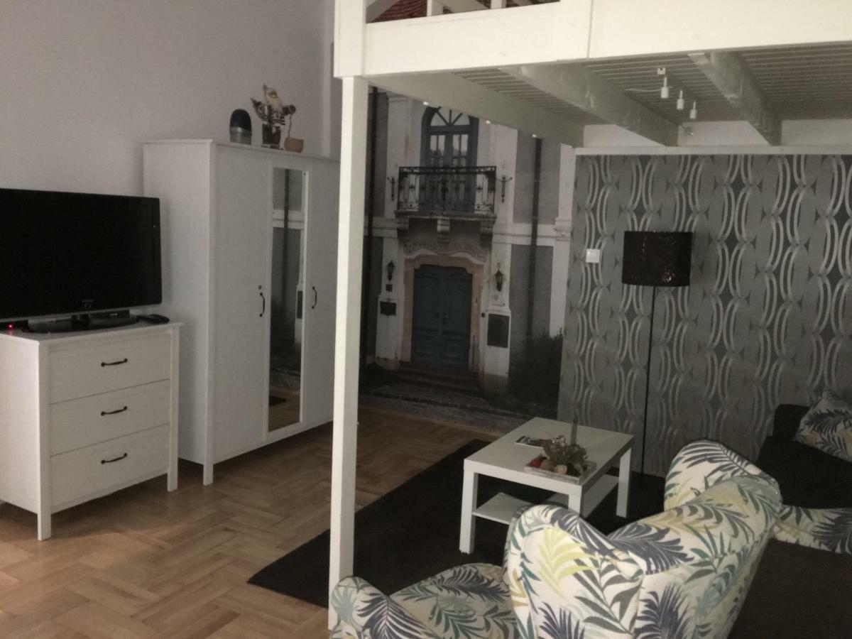 Lovag Budapest