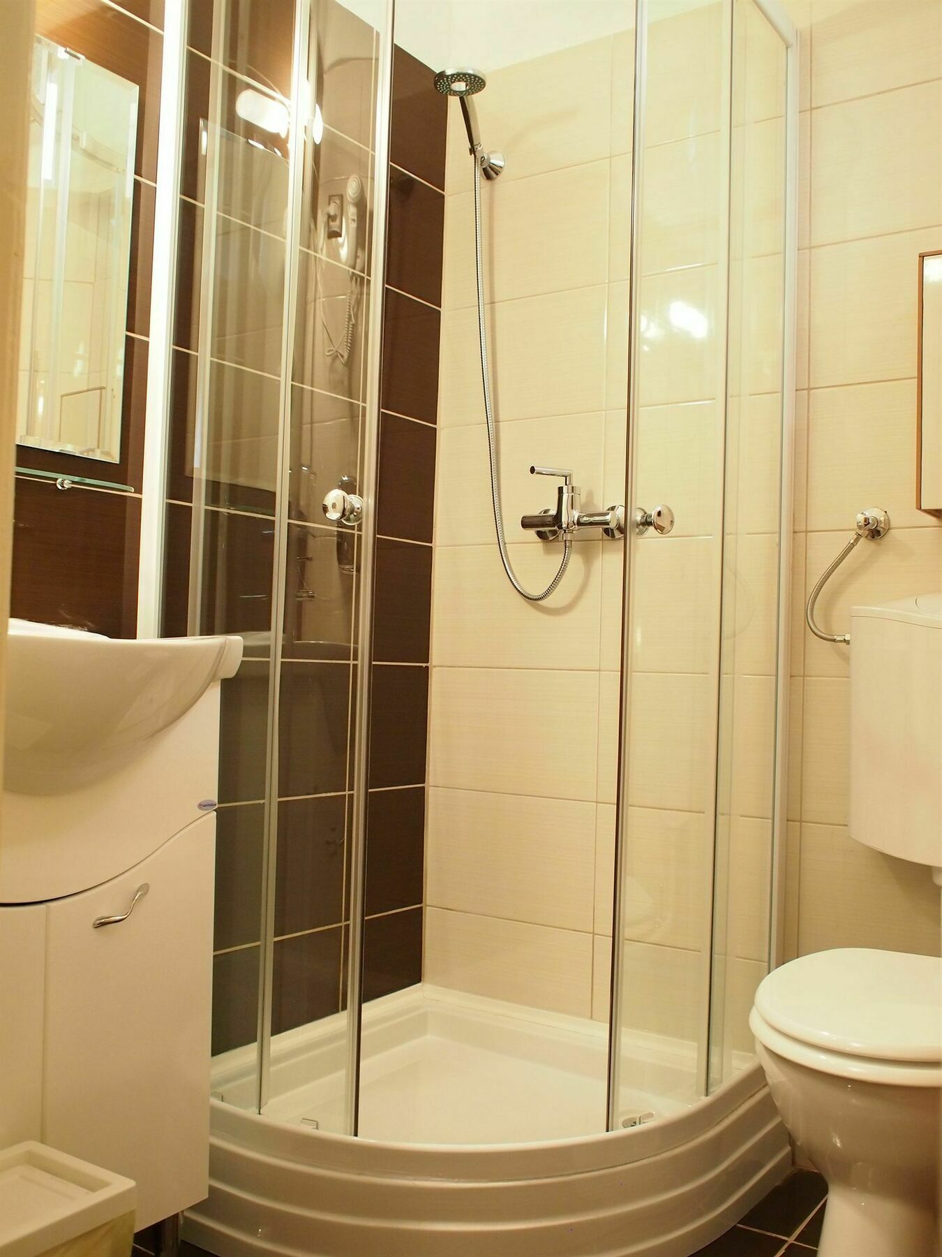 Budapest Suites *