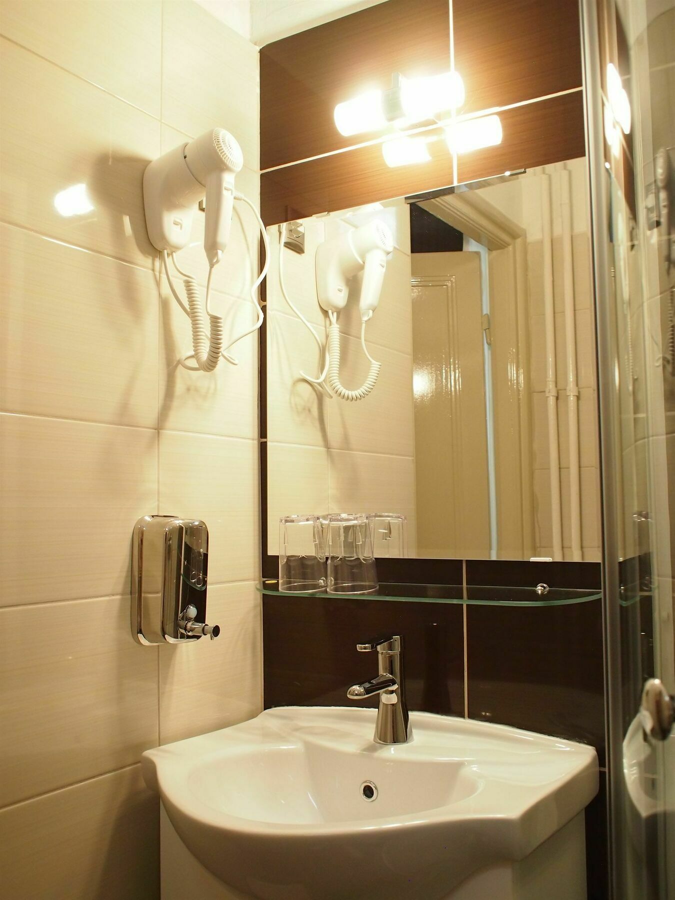 Budapest Suites Pensión