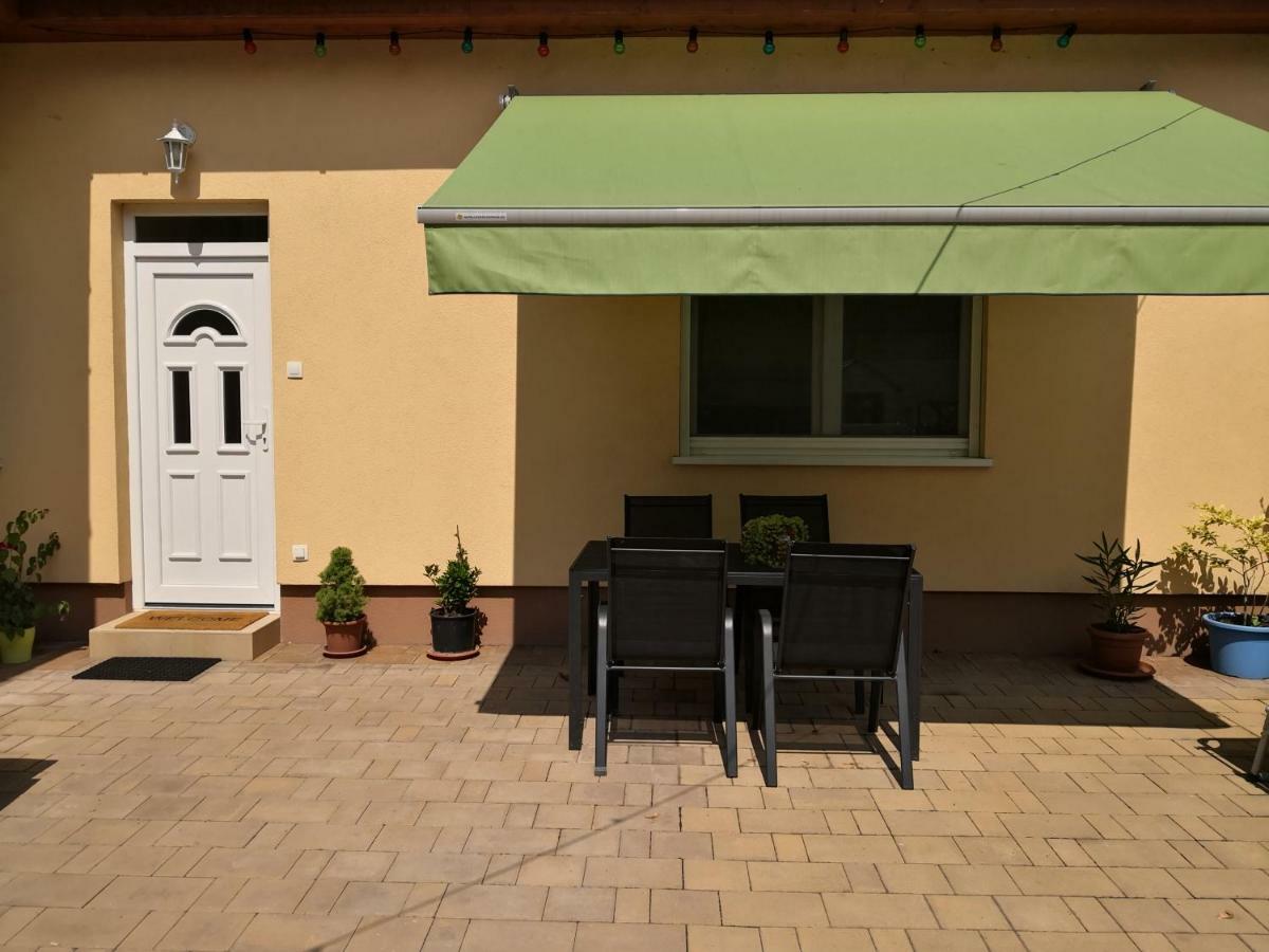 Appartement Green Garden Apartman *