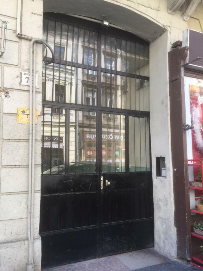 Ava's Champagne Apartamento *