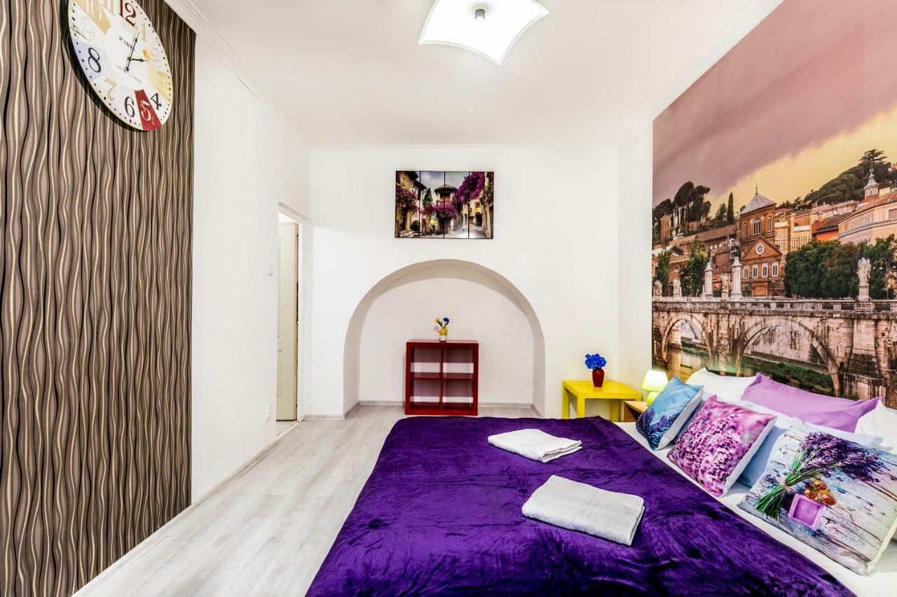 Eva Budapest