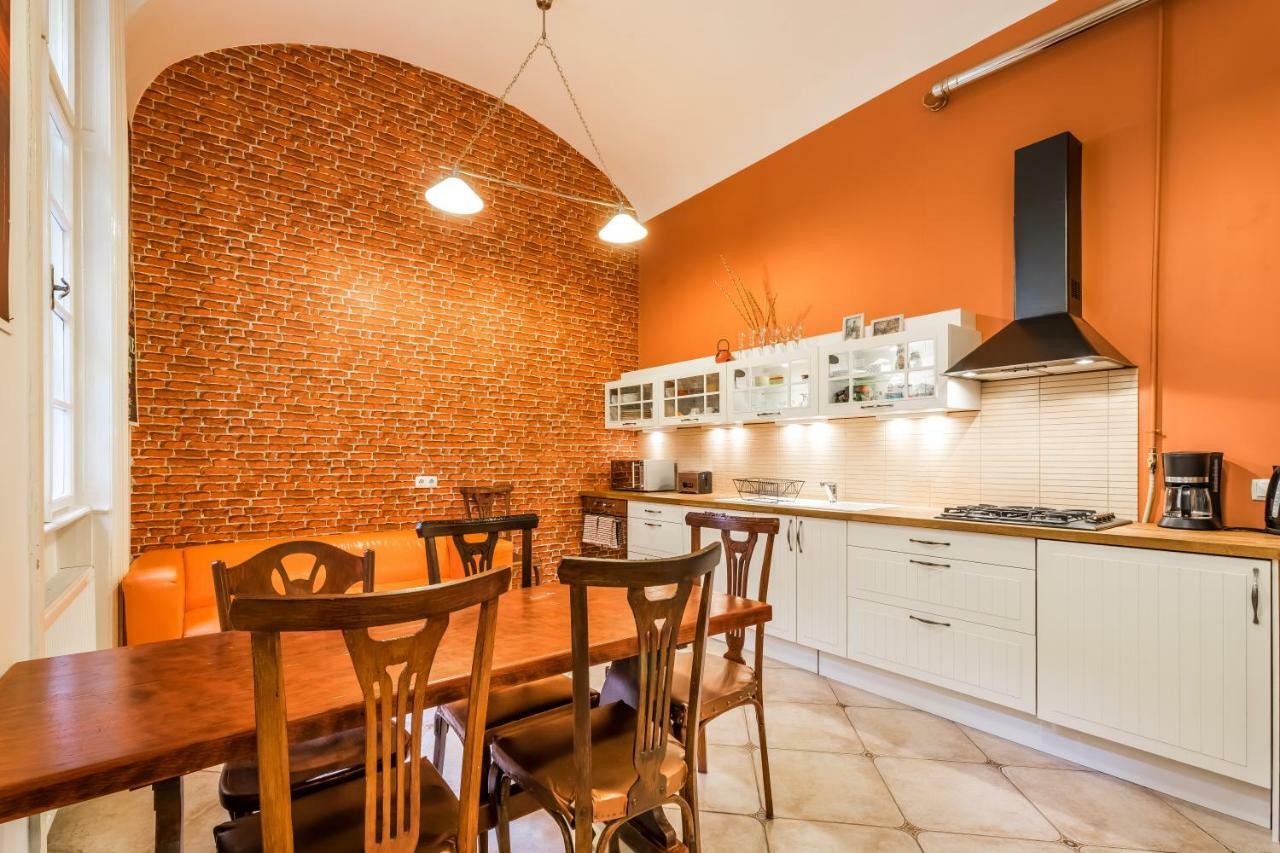 Maison Orange & Maison Rose Apartment Budapest