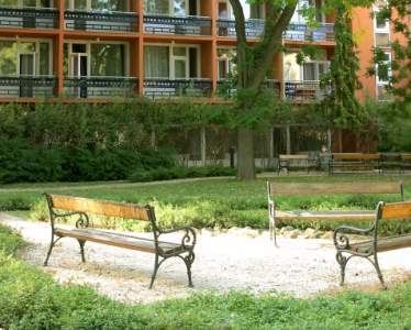 Ibs Garden Hotel 3*