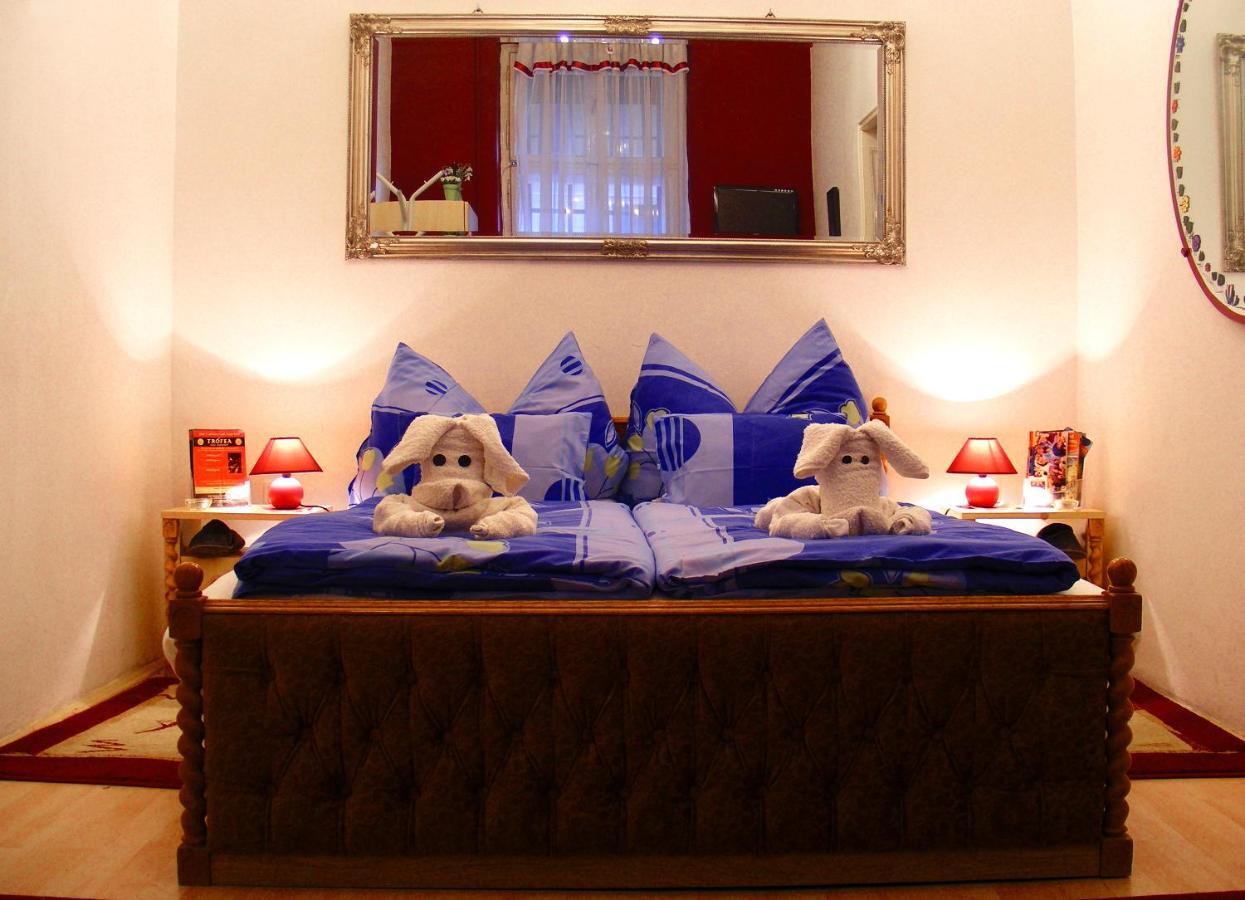 Firstapartments Center Apartment *