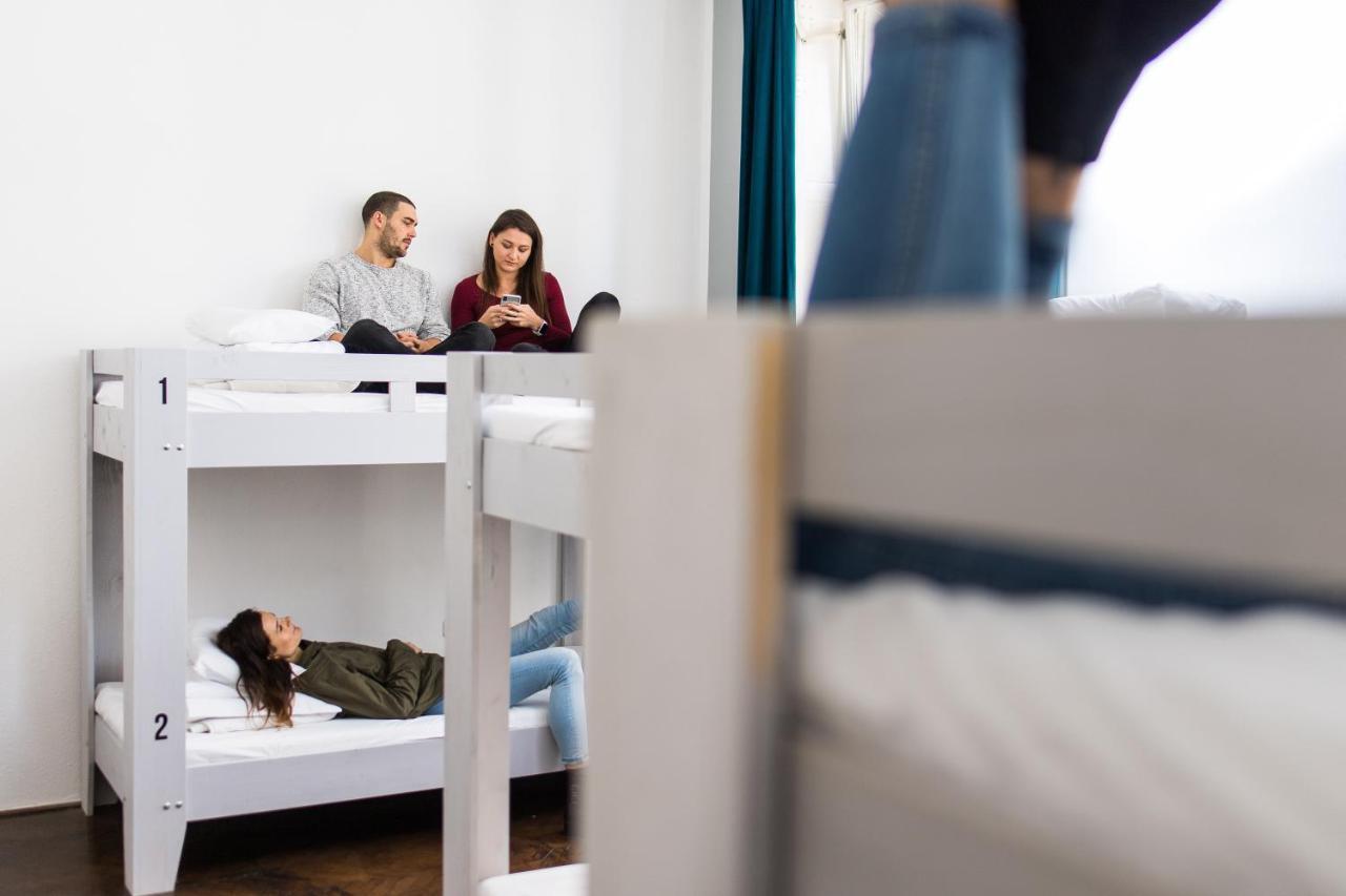 2b Hostel&rooms *