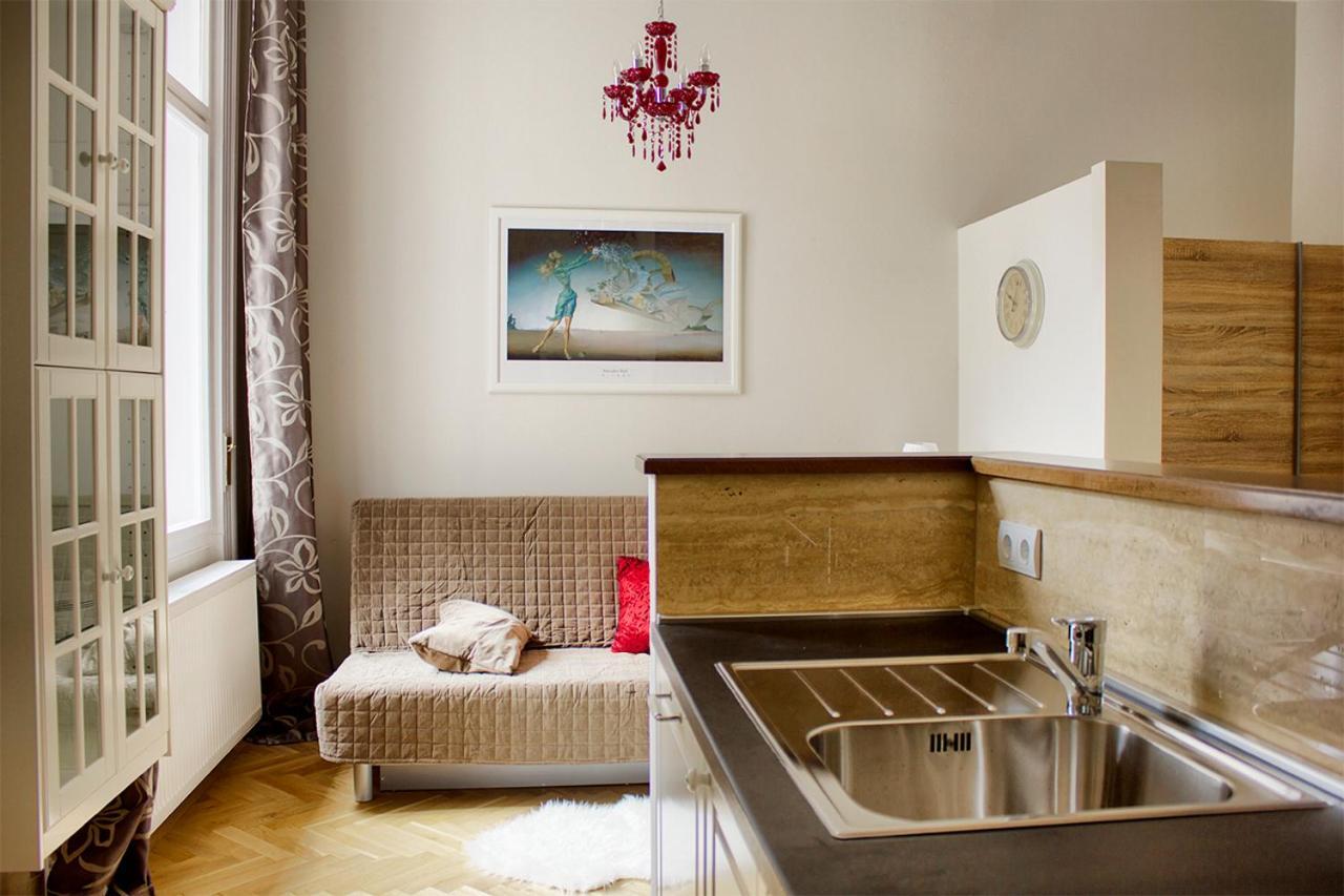 Deluxe In The Heart Of The Apartment Budapest