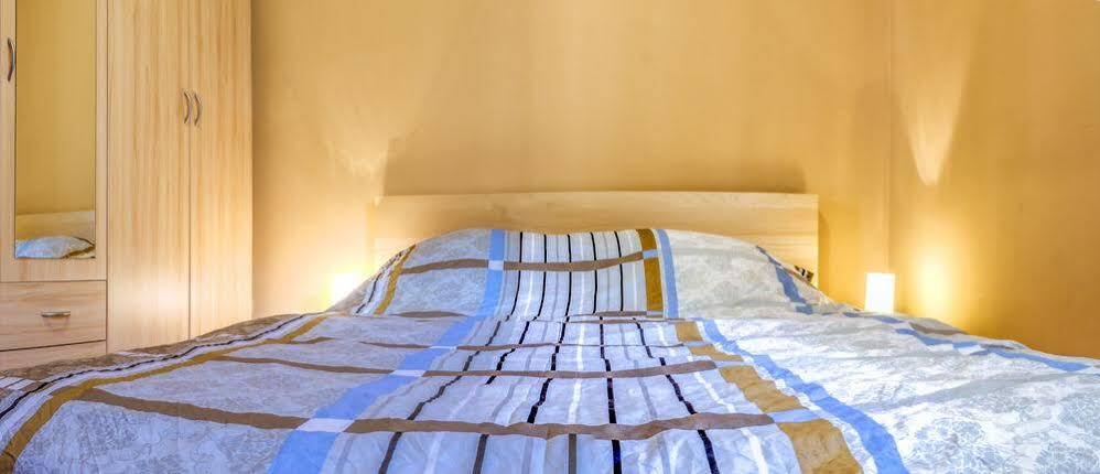 Dnd, Kun Apartments, Keleti Railway Station 3* Budapest