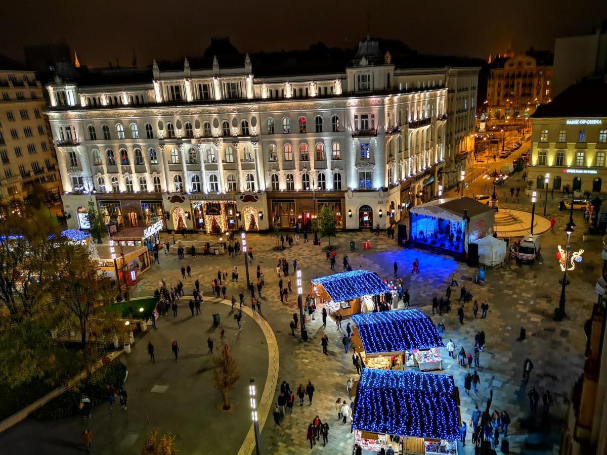 Lejlighed Lovely With A View On Vorosmarty Square *