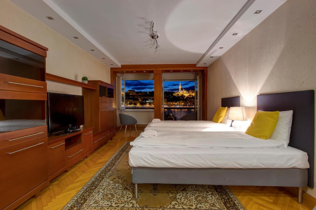 Full Danube -castle Panorama Classic Apartment Budapest