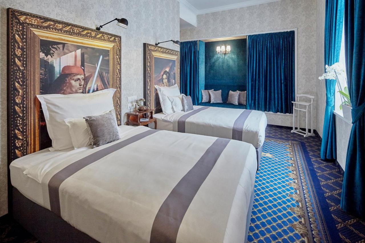 Hotel Mystery 5*