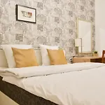 Premium Apartments By Hi5 - Elegant Suites
