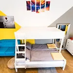 Miniart-Carefully Designed-Stylish-Danube-Váci Str