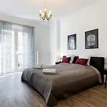Splendid Private Flat