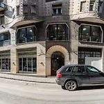 The Royals Downtown