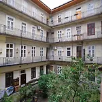 Rubik\'s Home Apartment