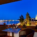 Danube Pearl Boutique Apartment
